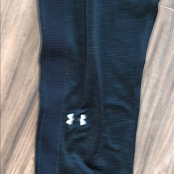 Under Armour legging - Picture 2 of 3